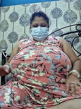 Snapshot of kunjan789 chatting on 11, 10, 2025 kunjan789 online show from 11, 10, 2025