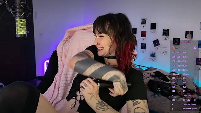 Snapshot of deadlysweet chatting on 13, 2, 2026 deadlysweet online show from 13, 2, 2026