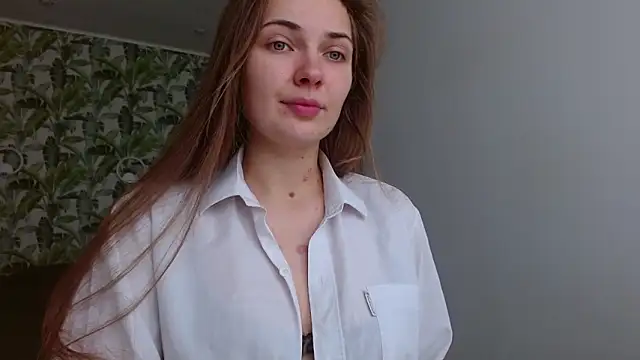 Olivia shine online show from 30, 10, 2025