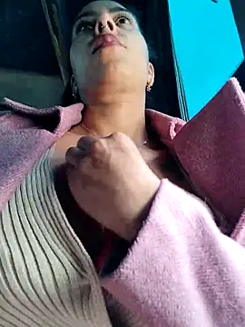 Emily Wane online show from 11, 9, 2025