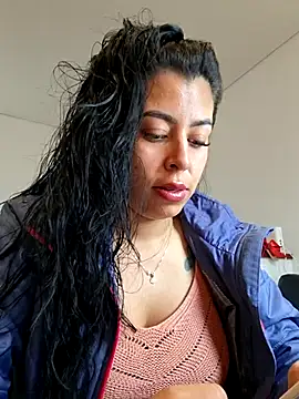 Snapshot of Emily_Wane chatting on 11, 7, 2026 Emily Wane online show from 11, 7, 2026