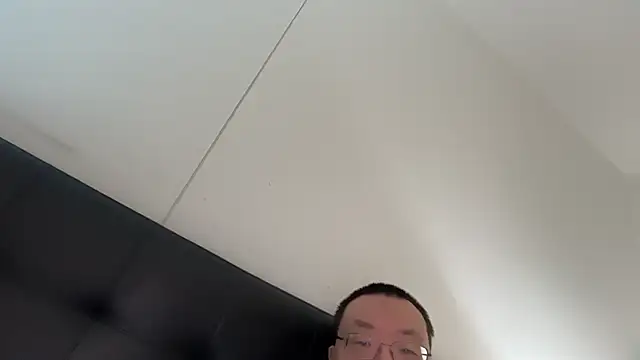 slaveasianboy online show from 3, 5, 2026