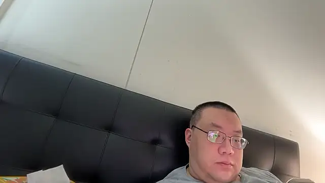 slaveasianboy online show from 31, 5, 2026
