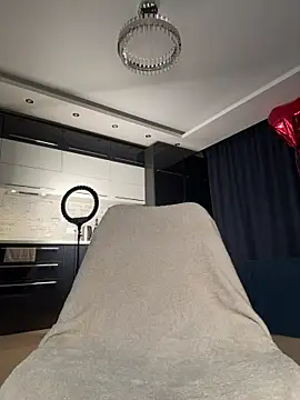  Monic  online show from 31, 3, 2026