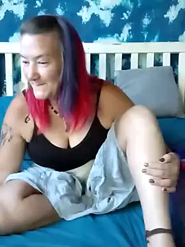 Snapshot of GingerKtm21 chatting on 2, 1, 2025 GingerKtm21 online show from 2, 1, 2025