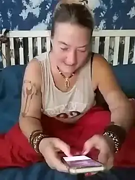 Snapshot of GingerKtm21 chatting on 5, 3, 2025 GingerKtm21 online show from 5, 3, 2025