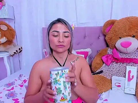 milf bigass  online show from 3, 6, 2026
