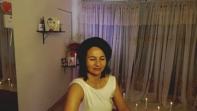 lollita 23  online show from 18, 10, 2025