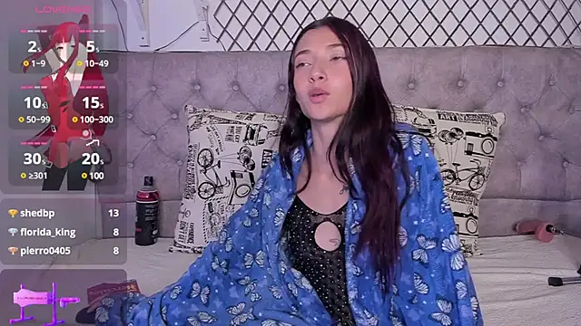  Scarlett 01 online show from 12, 1, 2025