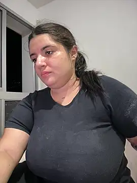 horny roomiess online show from 26, 4, 2026