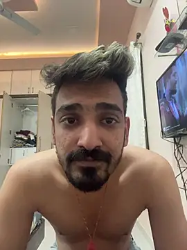 hornyguy271192 online show from 18, 12, 2025