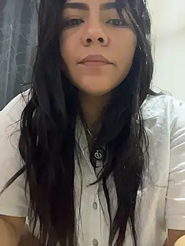 JulianaCastillo online show from 8, 2, 2026