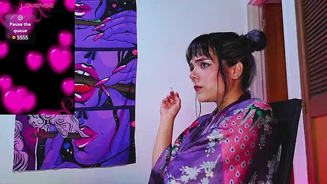 purple em69 online show from 5, 12, 2024