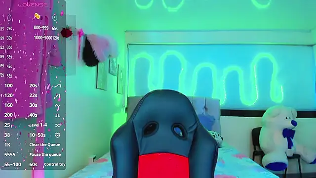 Jessica smith 1 online show from 7, 1, 2026