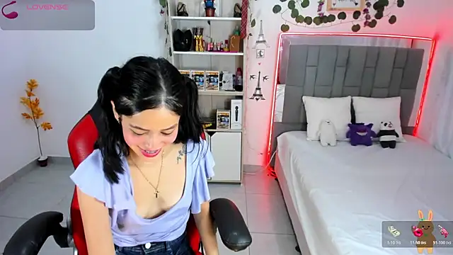 Snapshot of HannaSexyy chatting on 22, 10, 2025 HannaSexyy online show from 22, 10, 2025