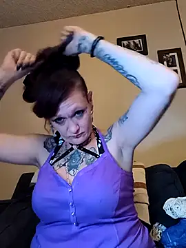 renegade vyxxen online show from 4, 2, 2026