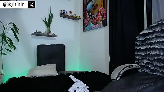 Snapshot of HillAndJack333 chatting on 28, 9, 2025 HillAndJack333 online show from 28, 9, 2025