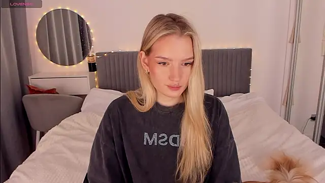 CassieRayss online show from 4, 3, 2026