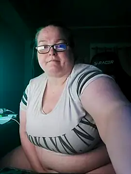 SexyWhiteChocolate online show from 19, 3, 2025