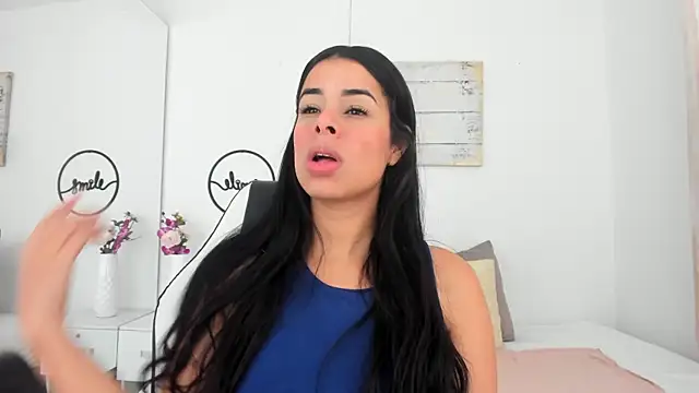 emma castilloo online show from 3, 3, 2025