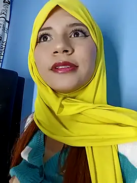 Snapshot of hanaa_18 chatting on 10, 12, 2024 hanaa 18 online show from 10, 12, 2024