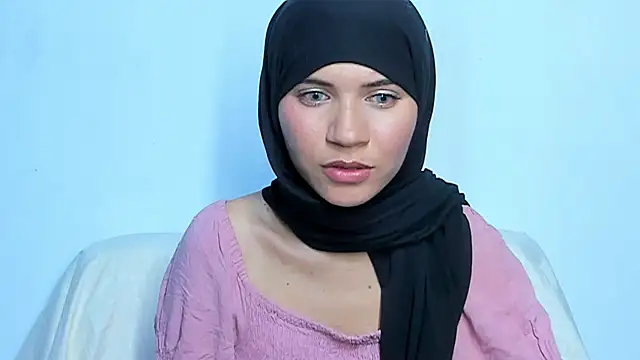 Snapshot of hanaa_18 chatting on 28, 1, 2025 hanaa 18 online show from 28, 1, 2025