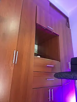 ivannapretyts online show from 7, 11, 2025