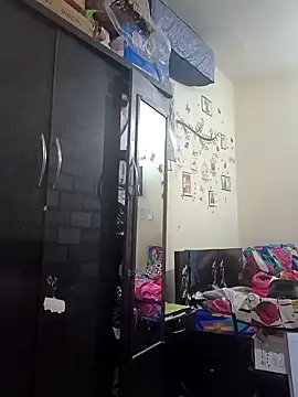 Snapshot of _Redwine_ chatting on 30, 1, 2025 Redwine online show from 30, 1, 2025