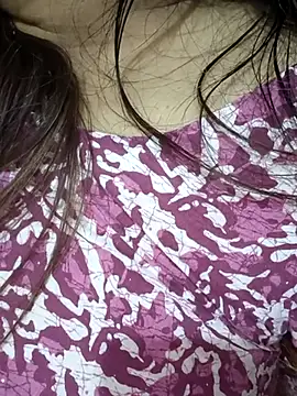 Snapshot of _Redwine_ chatting on 20, 2, 2025 Redwine online show from 20, 2, 2025