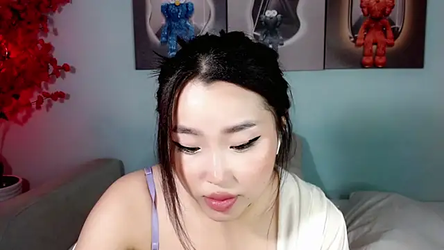 Snapshot of ichiben chatting on 10, 1, 2025 ichiben online show from 10, 1, 2025