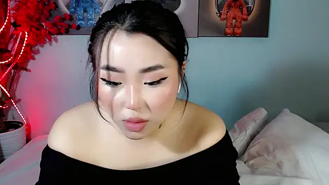 Snapshot of ichiben chatting on 5, 3, 2025 ichiben online show from 5, 3, 2025