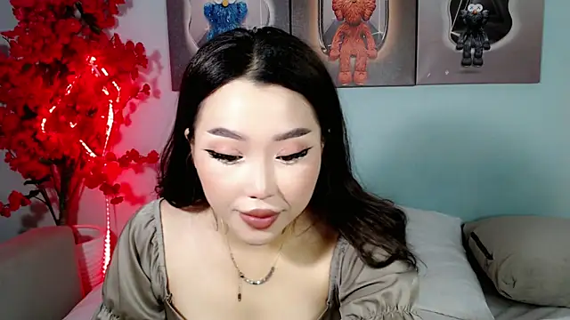 Snapshot of ichiben chatting on 5, 10, 2025 ichiben online show from 5, 10, 2025