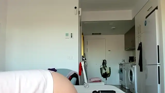 Snapshot of emmita69_ chatting on 14, 1, 2025 emmita69 online show from 14, 1, 2025