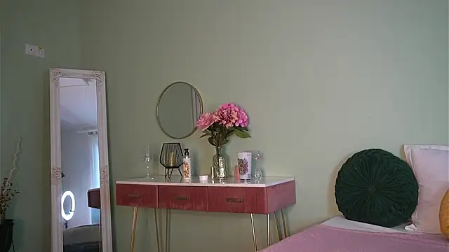 Snapshot of HaileyMoonn chatting on 14, 3, 2025 HaileyMoonn online show from 14, 3, 2025