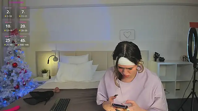 Snapshot of BelovedRuby chatting on 11, 1, 2025 BelovedRuby online show from 11, 1, 2025