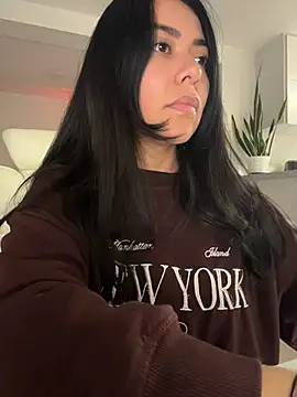 PetitLumiere online show from 18, 4, 2026