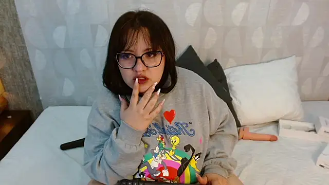 dannarossy  online show from 17, 12, 2024