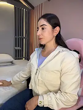 Victoria-And1 online show from 24, 3, 2026