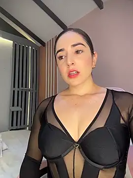 Victoria-And1 online show from 28, 3, 2026