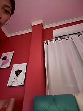 AleezaFrench online show from 2, 3, 2025