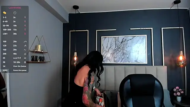 kira moon   online show from 29, 9, 2025