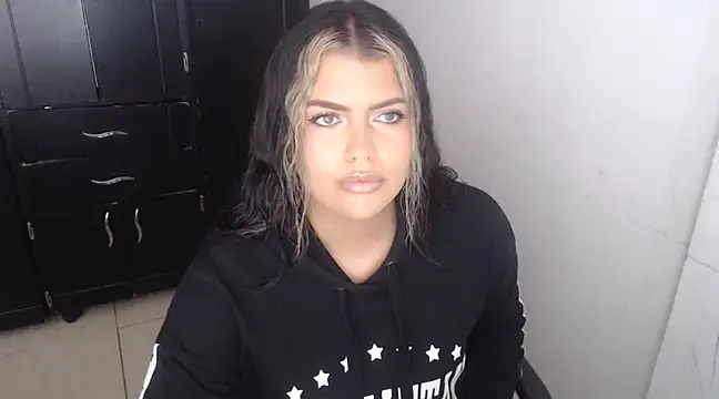 sweetkitty 16 online show from 4, 3, 2025