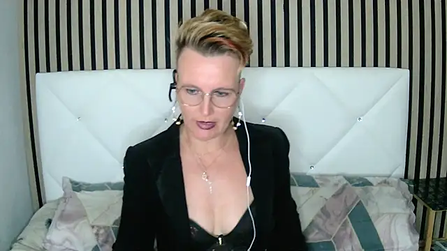 Snapshot of xxNoeliaxx chatting on 22, 12, 2024 xxNoeliaxx online show from 22, 12, 2024