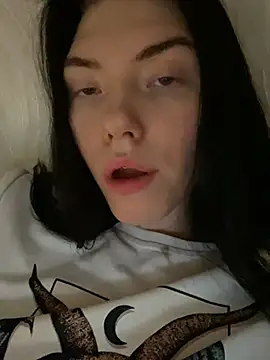 Lisaaa Alisa online show from 4, 3, 2025