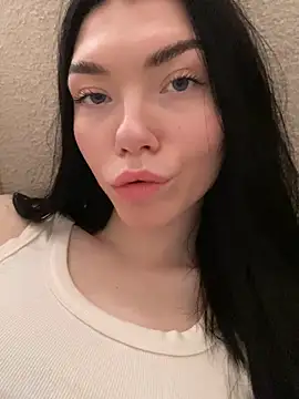 Lisaaa Alisa online show from 18, 3, 2025