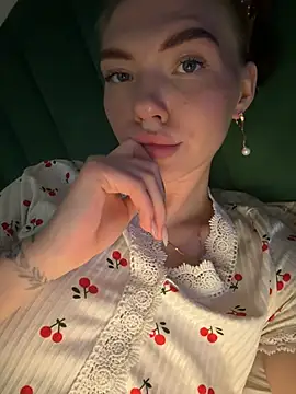 Lisaaa Alisa online show from 25, 4, 2026