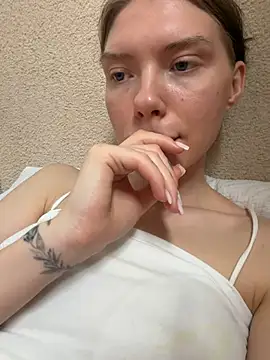 Lisaaa Alisa online show from 12, 6, 2026