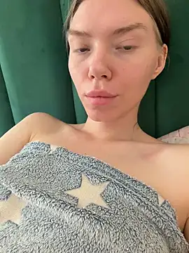 Lisaaa Alisa online show from 18, 6, 2026