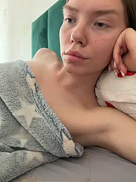 Lisaaa Alisa online show from 18, 6, 2026
