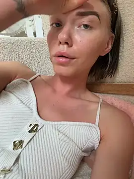 Lisaaa Alisa online show from 29, 6, 2026